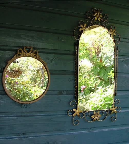 Καθρέπτες 8